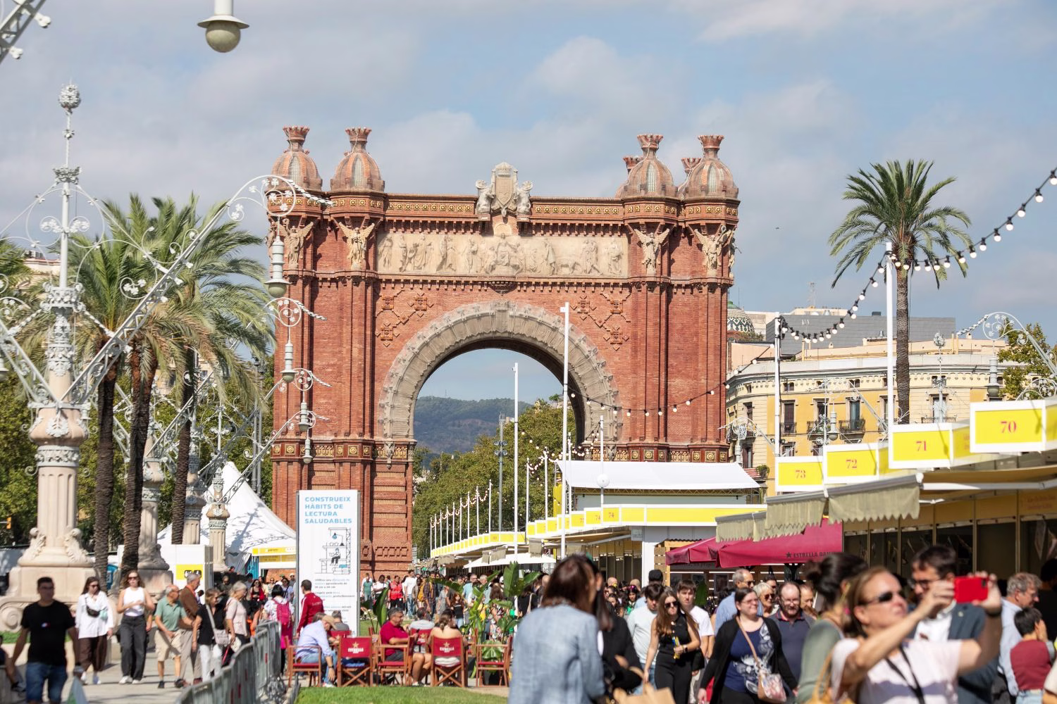 Barcino torna a la setmana del llibre en català